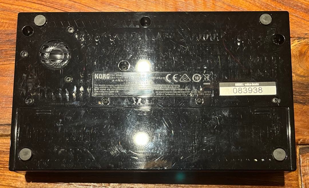 KORG ( コルグ ) volca beatsアナログリズムマシンアダプタ付き