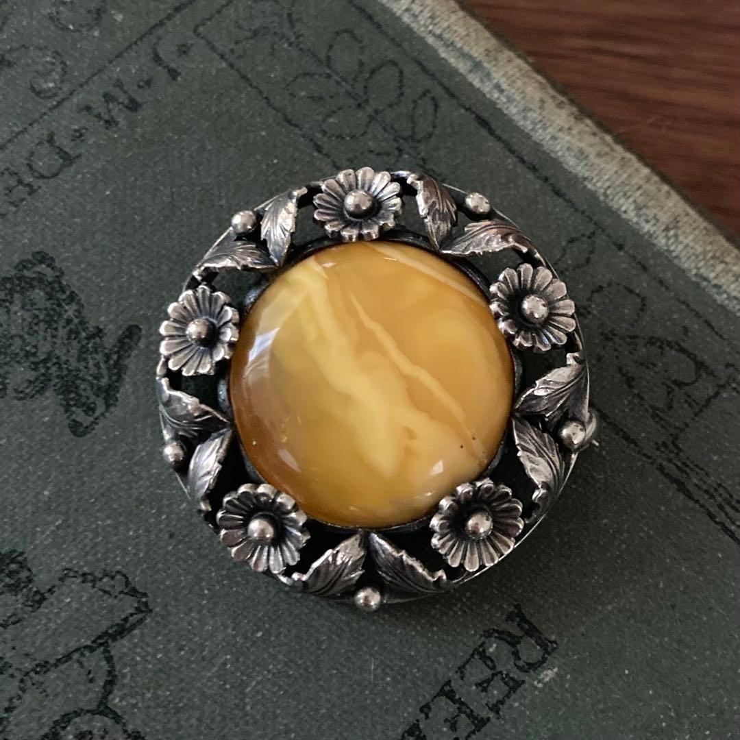 希少＊ヴィンテージ＊N.E.FROM 琥珀　ブローチ　デイジー　シルバー　北欧