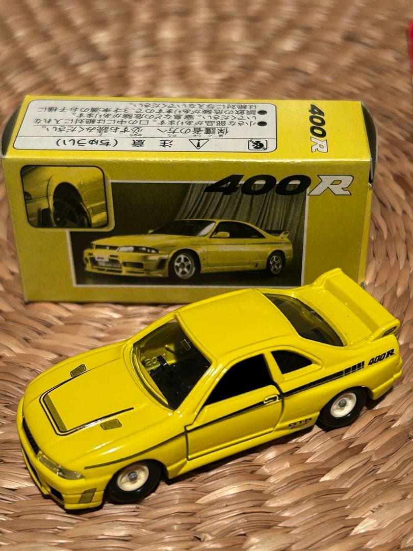 トミカ　日産スカイラインGTR R33 アイアイアド特注400R