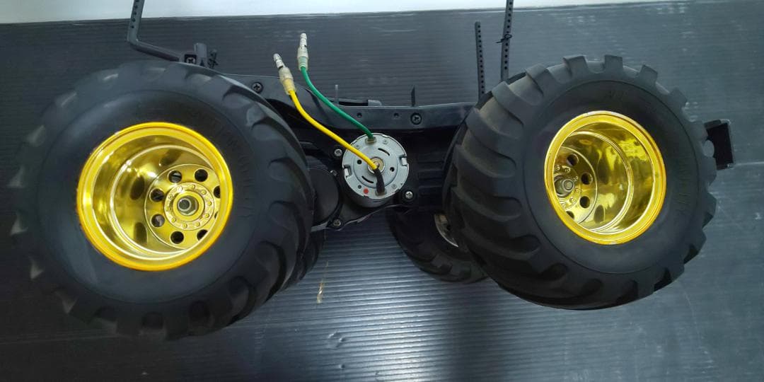 タミヤ ワイルドウィリー2 WR-02シャシー 組み立て済み未走行