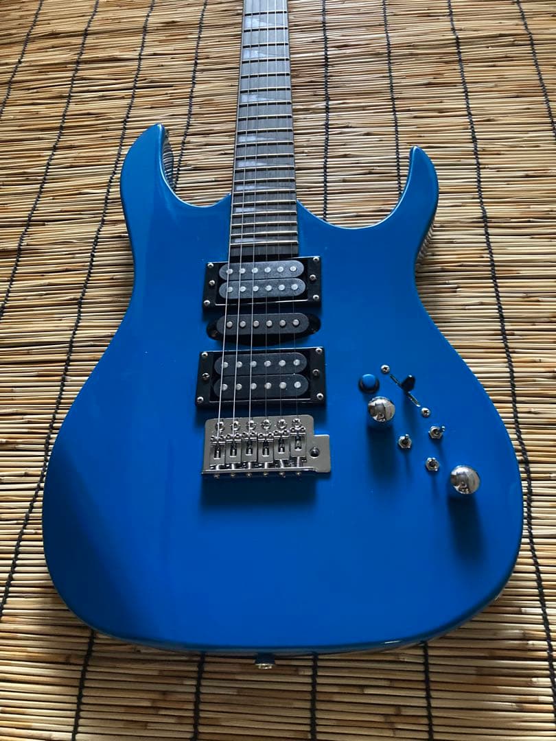 ☆最終値下☆美品珍品　24フレット仕様 モディファイしたHSH IRIN ST