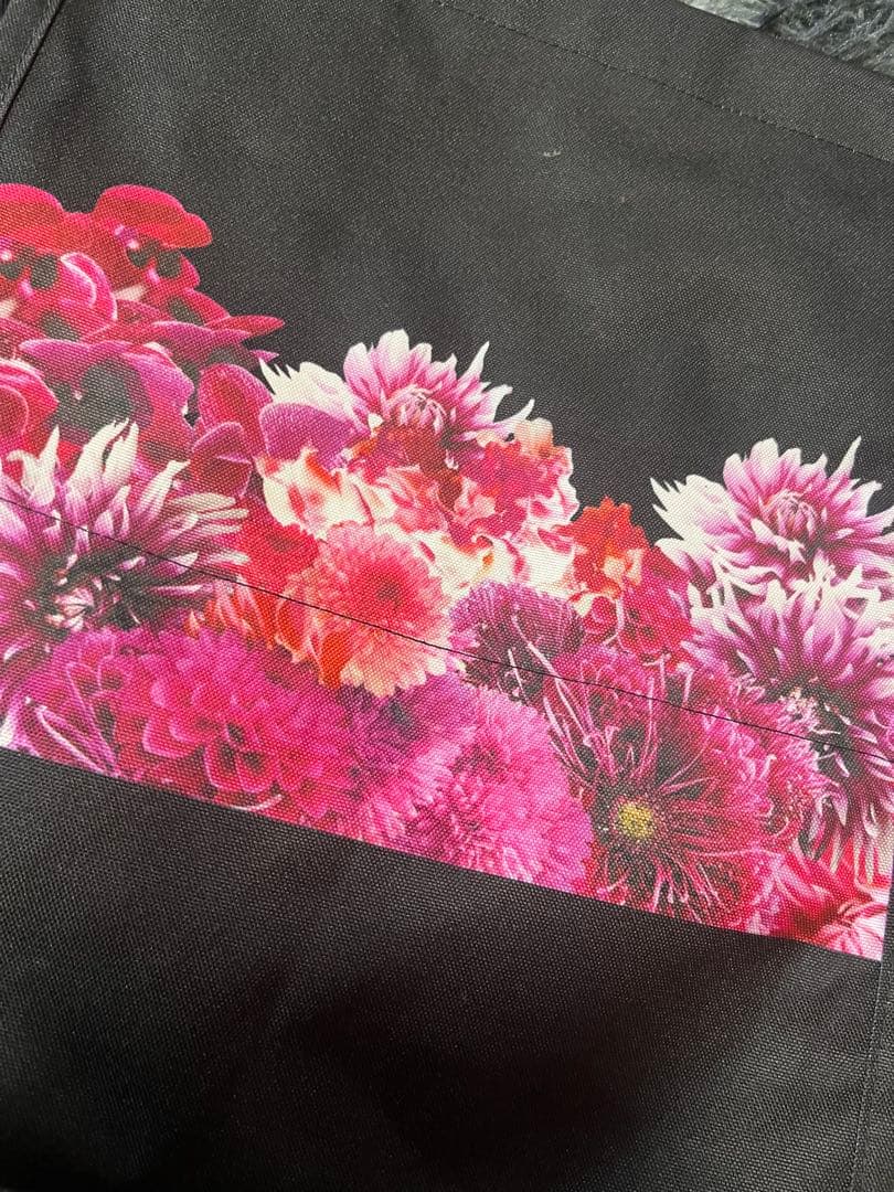 Sola。　Rady リゾフラ　マガジンラック