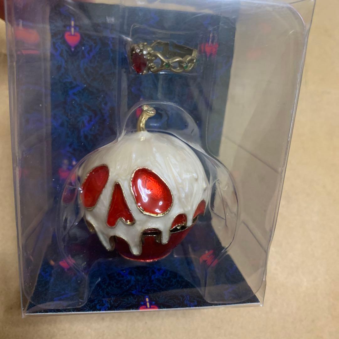 激レア‼︎ディズニー　白雪姫　毒リンゴ　リング＆リングケース