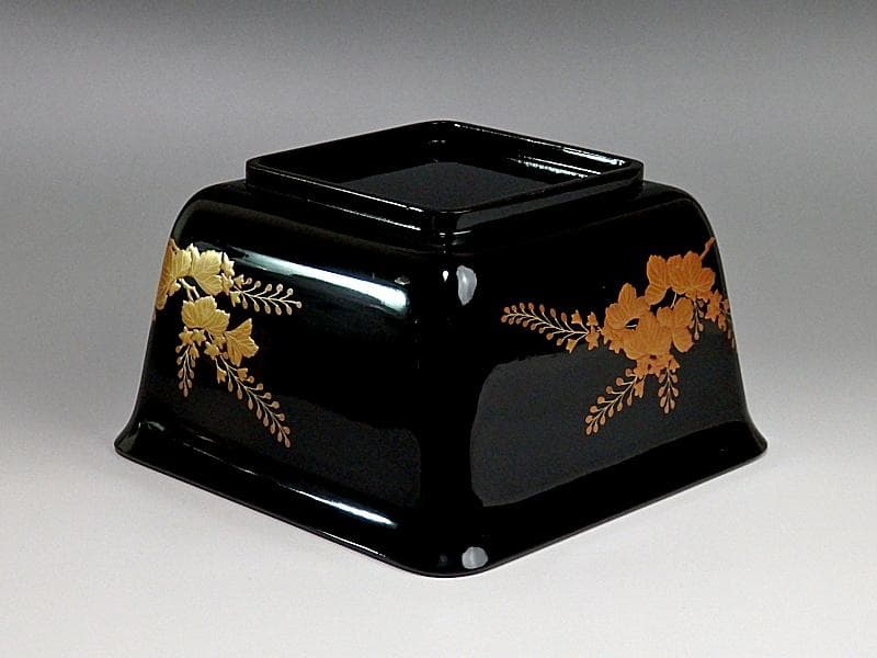 黒地桐雲鳳凰蒔絵　菓子器　明治期　木製品　N155A-EEa