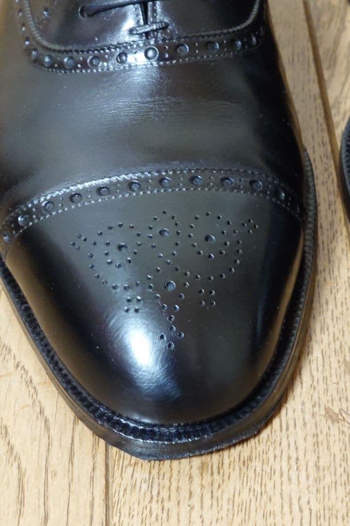 希少　パリ　ジョンロブ　ビスポーク　シューズ　セミブローグ　　ブラック　本体のみ