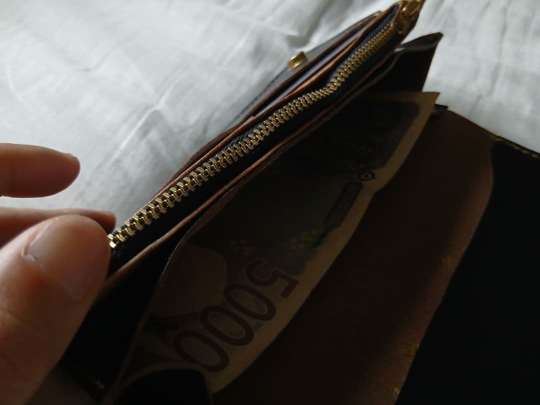 ホーウィン クロムエクセルレザー トラッカーウォレット 経年変化 ロング