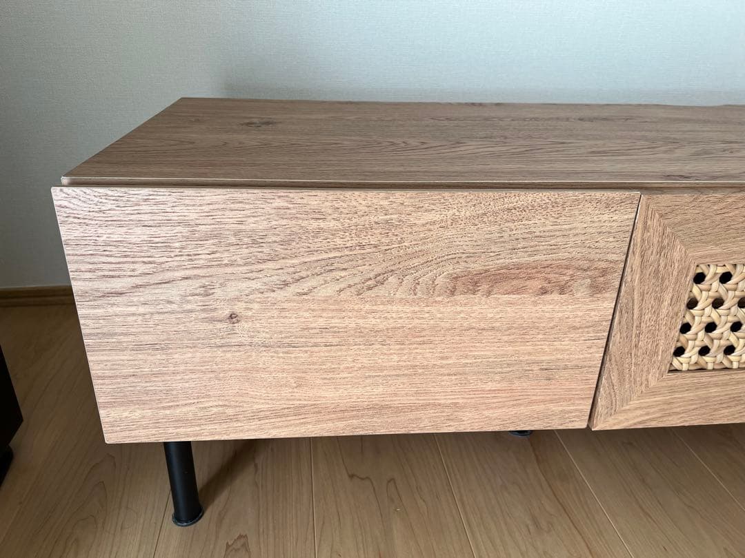 ⬛️送料込み⬛️ロウヤ　ラタン　テレビボード　140cm 説明書付