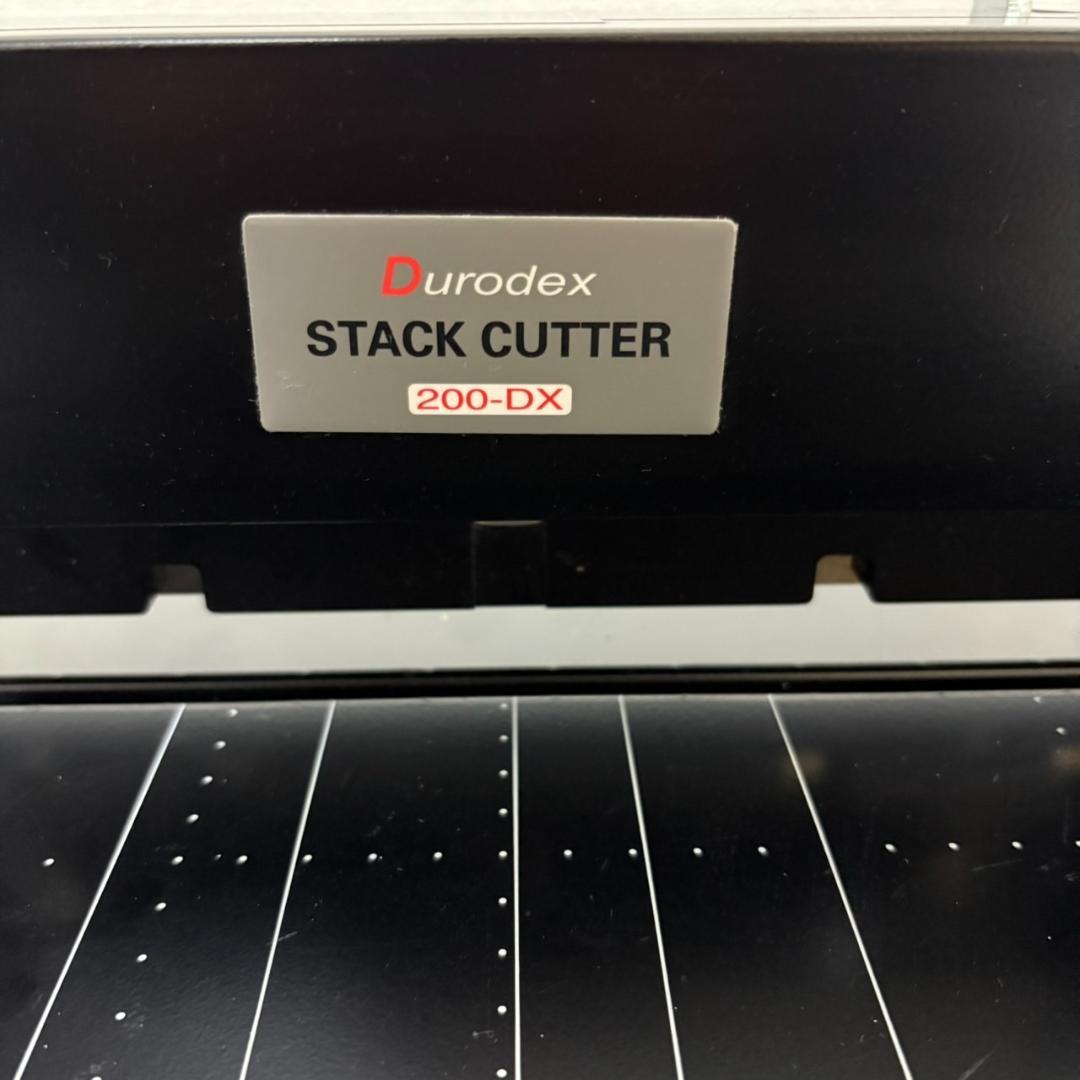 裁断機 STACK CUTTER 200-DX