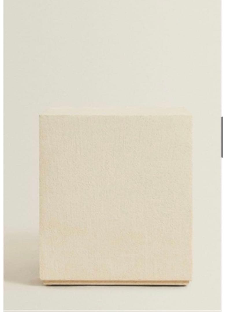 ZARA セメントフィニッシュ　サイドテーブル