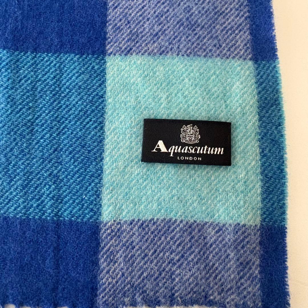 ＜ANAオリジナル＞Aquascutum アクアスキュータム　チェックマフラー