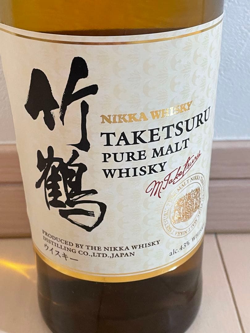 ウイスキー 竹鶴 ピュアモルト ホワイトラベル 700ml