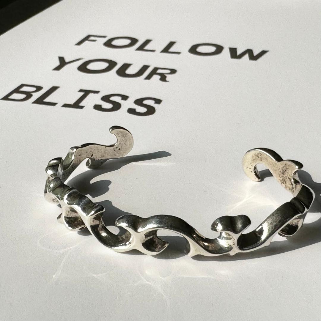 ヴィンテージ　サンドキャスト　ブレスレット　ナバホ　インディアンジュエリー