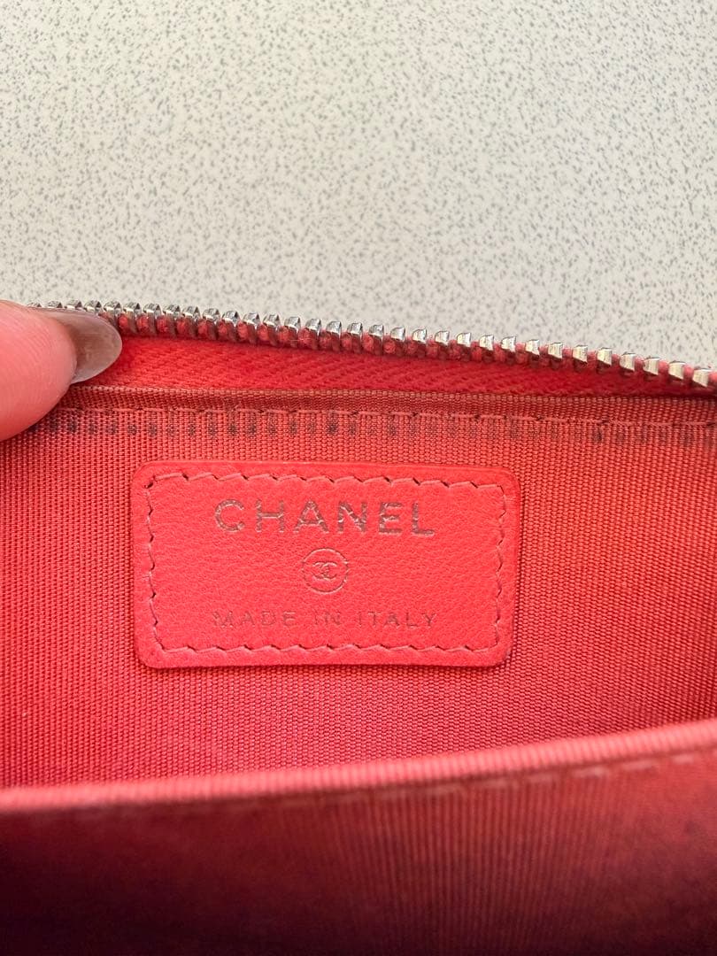 CHANEL 赤 ケース ラムスキン ココマーク