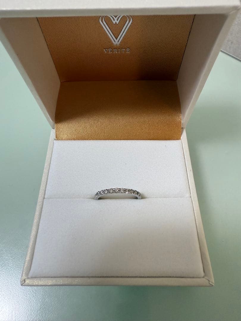 VERITE H&Cダイヤモンドハーフエタニティリング