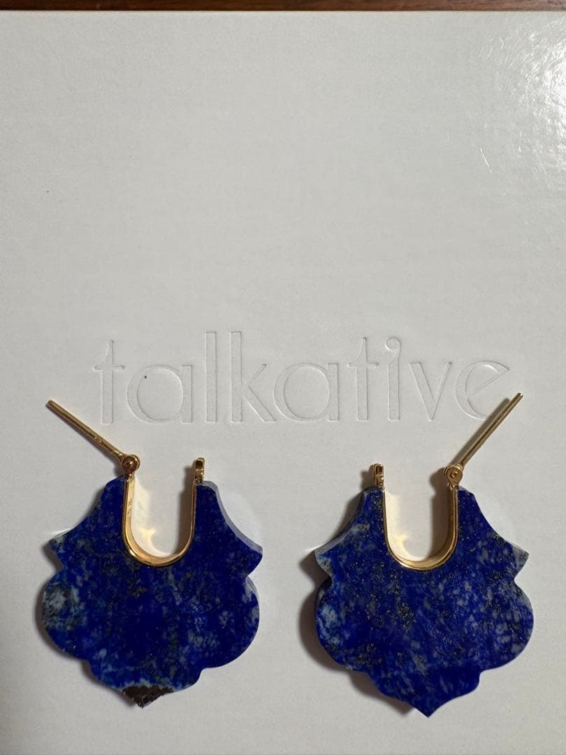 TALKATIVE トーカティブ　クレスト　ピアス　ロータス　ラピスラズリ
