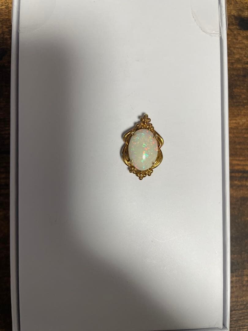 オパールK18ネックレストップ