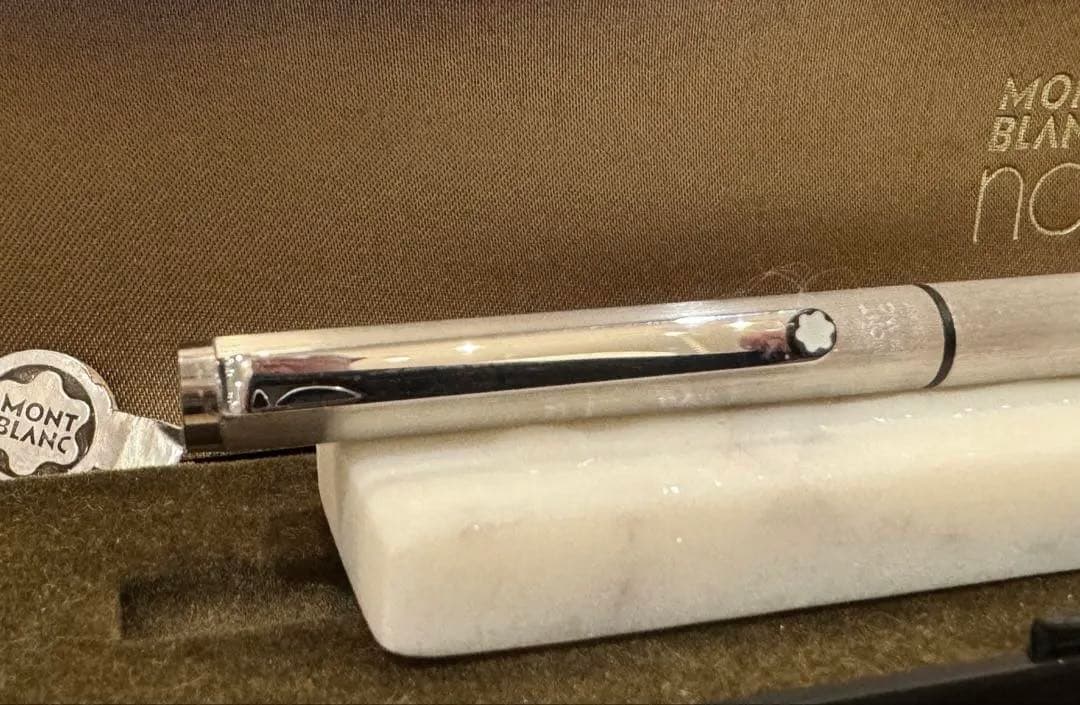 【極美品】モンブラン 2色ボールペン シルバー（リフィルセット）