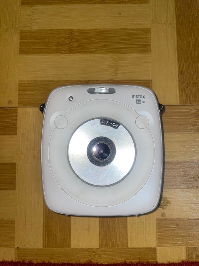 Fujifilm Instax SQ10 / ジャンク品