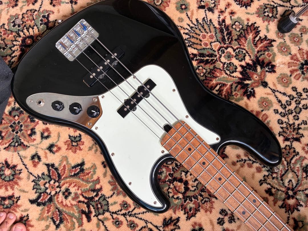 Bacchus ジャズベース ローステッドメイプル