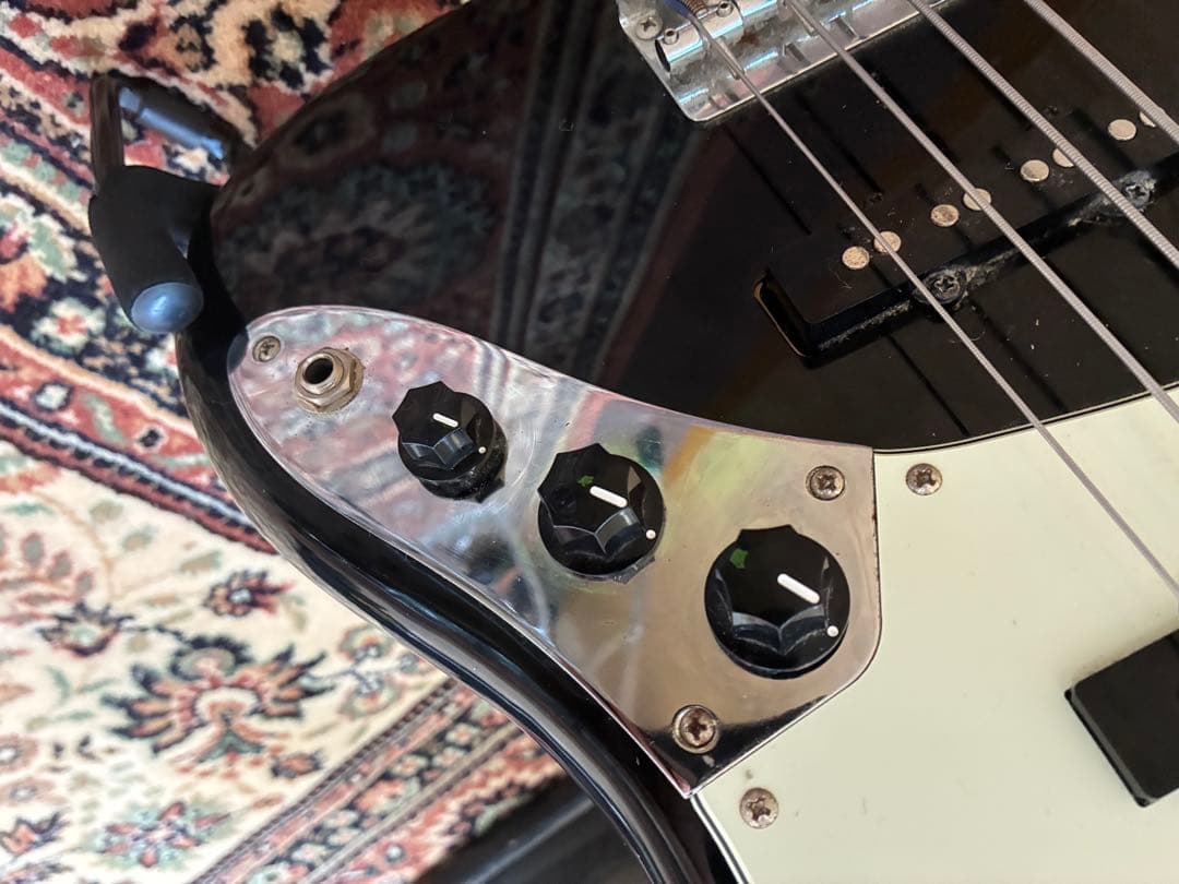 Bacchus ジャズベース ローステッドメイプル