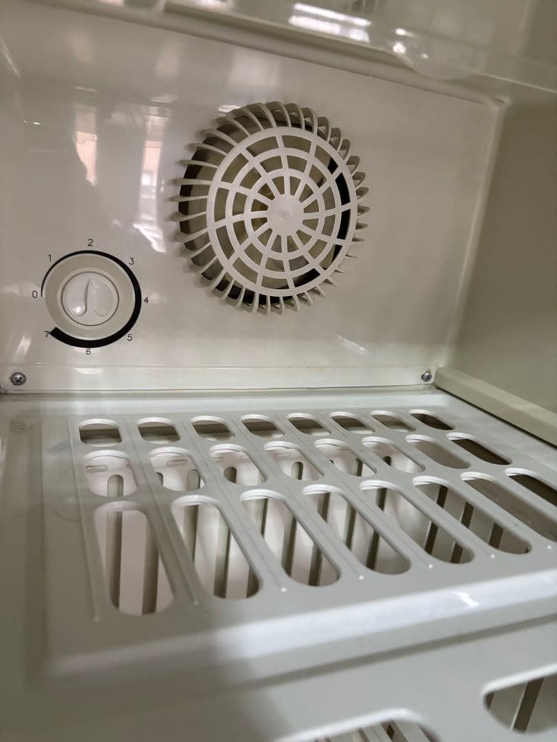 ホワイト 冷凍庫 114L 耐熱トップテーブル