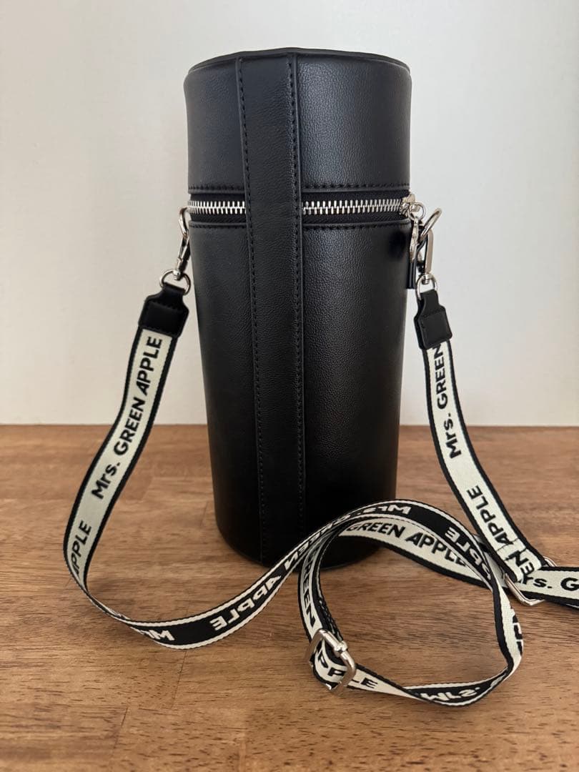 Mrs. GREEN APPLE ブラック　ライトスティックバッグ