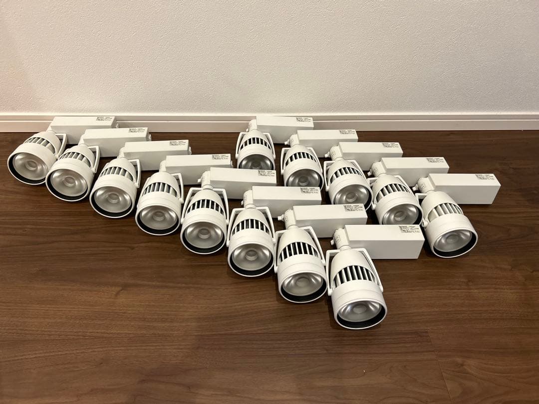 コイズミ照明 KOIZUMI スポットライト XS41015L-A 13個セット