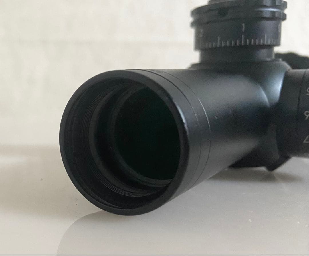 実物 Bushnell AR91424l 1-4x24 ショートスコープ