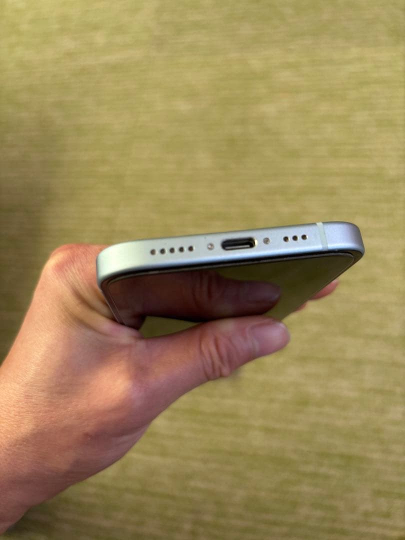 iPhone 15 128G ブルー