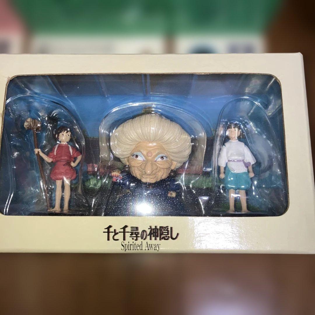 未開封6体　スタジオジブリコレクション　COMINICA トトロ、ハウルなど