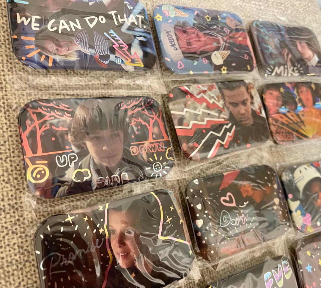 ストレンジャーシングス スクエア缶バッジコレクション 缶バッジ　12個セット