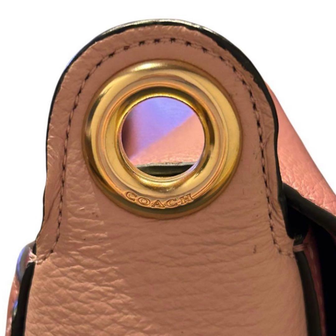Seiko様 極美品✨コーチ ショルダーバッグ ピンク レザー 4521収納抜群
