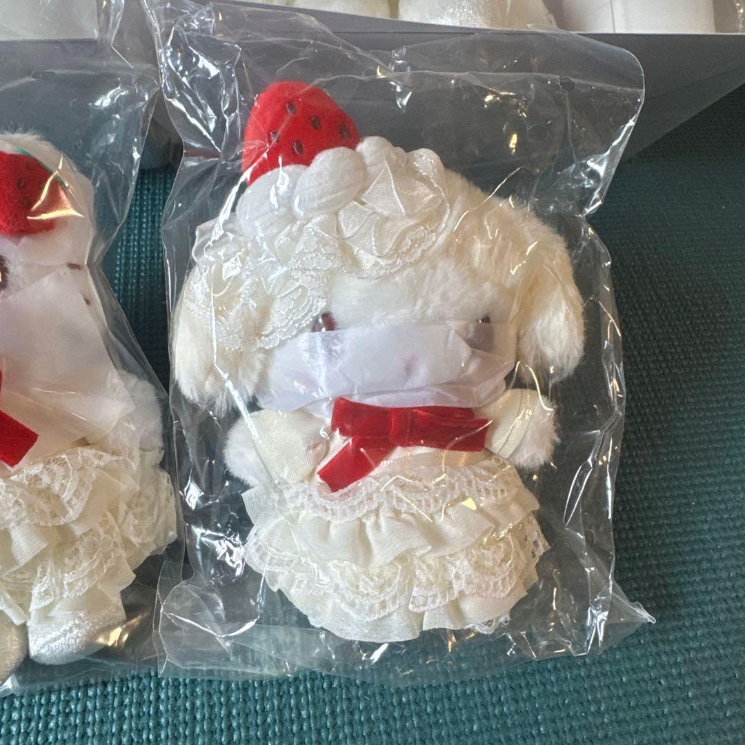 いちごショートケーキ マイメロ　マスコット ぬいぐるみ　ハローキティ　白いちご