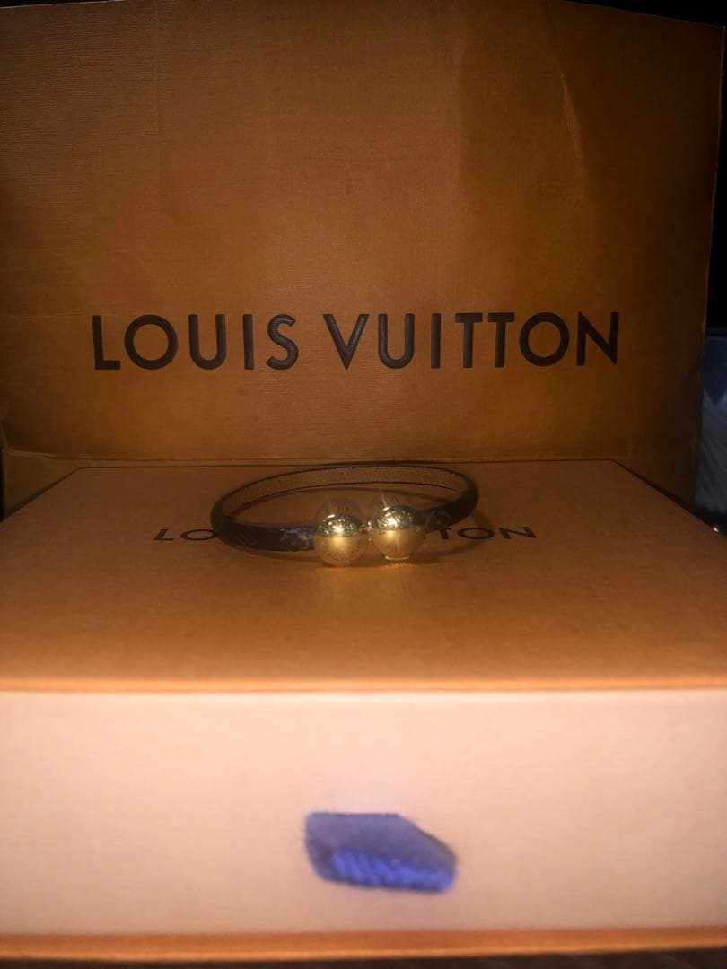LOUIS VUITTON ブレスレッド