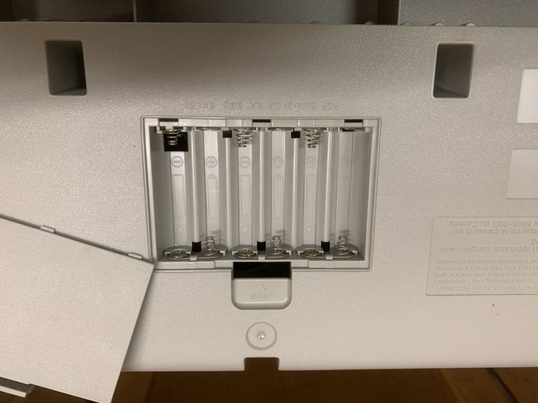 CASIO 電子キーボード 譜面台付き　CTK-4400