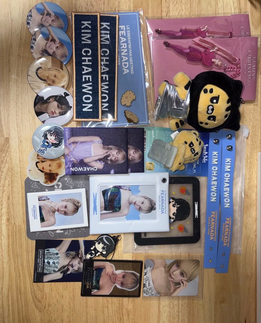 ルセラフィム LE SSERAFIM グッズ大量　※バラ不可