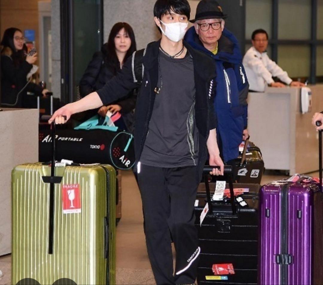 RIMOWA サルサエアー80L 4輪　アイスブルー　820.70