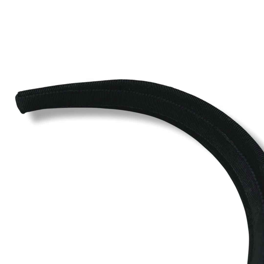 サルヴァトーレフェラガモ カチューシャ ガンチーニ ブラック ゴールド