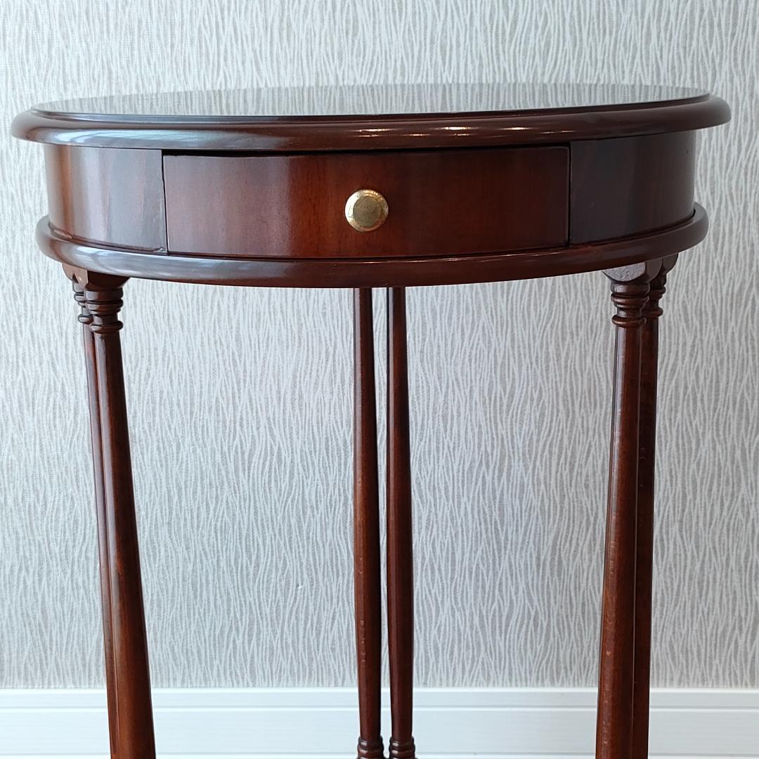 アンティーク　サイドテーブル　ラウンド　象嵌　引出し付き