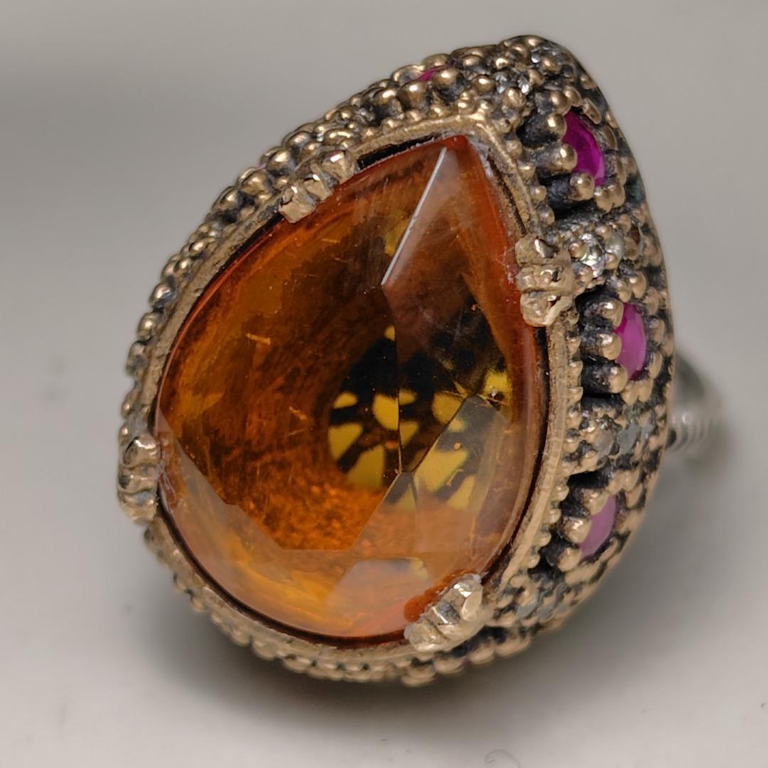 ヴィンテージリング　SILVER　トパーズ　ルビー　メレダイヤ