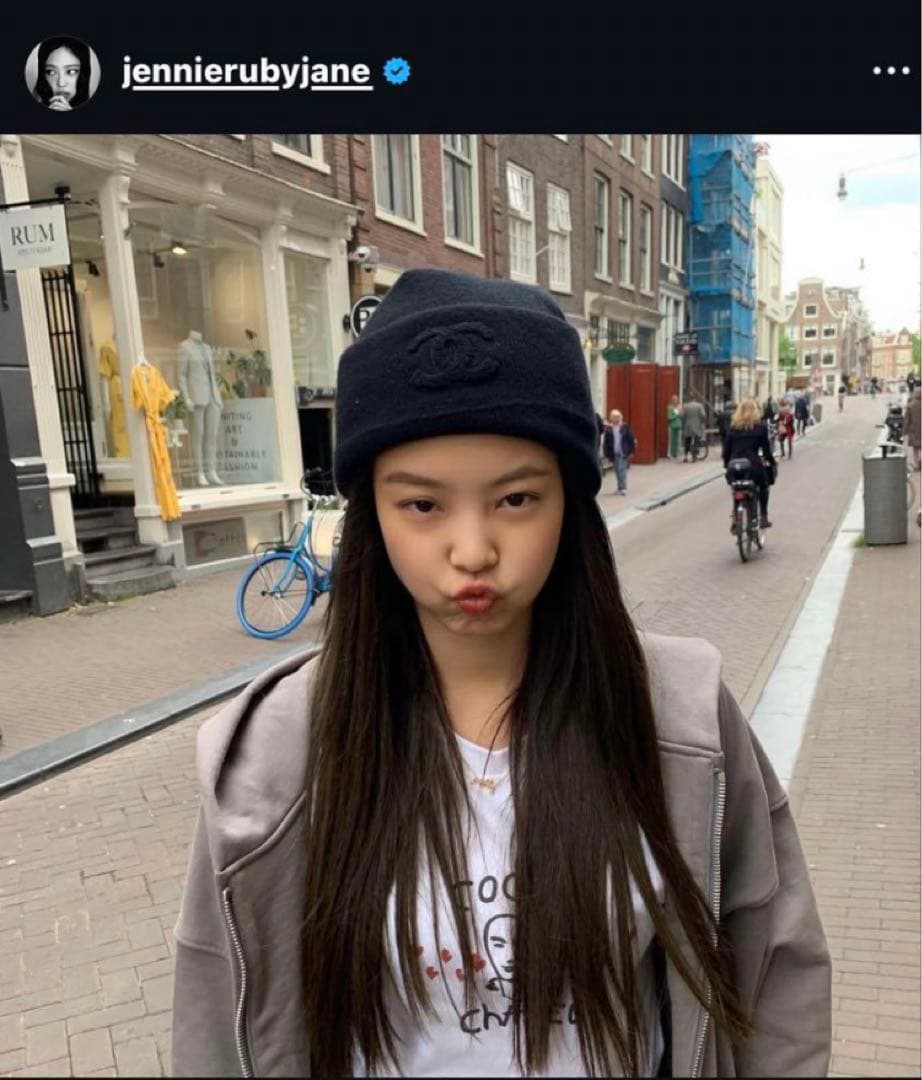 Akane W●漆黒●シャネル●ビーニー●ニット●ジェニ着用●ココマーク●