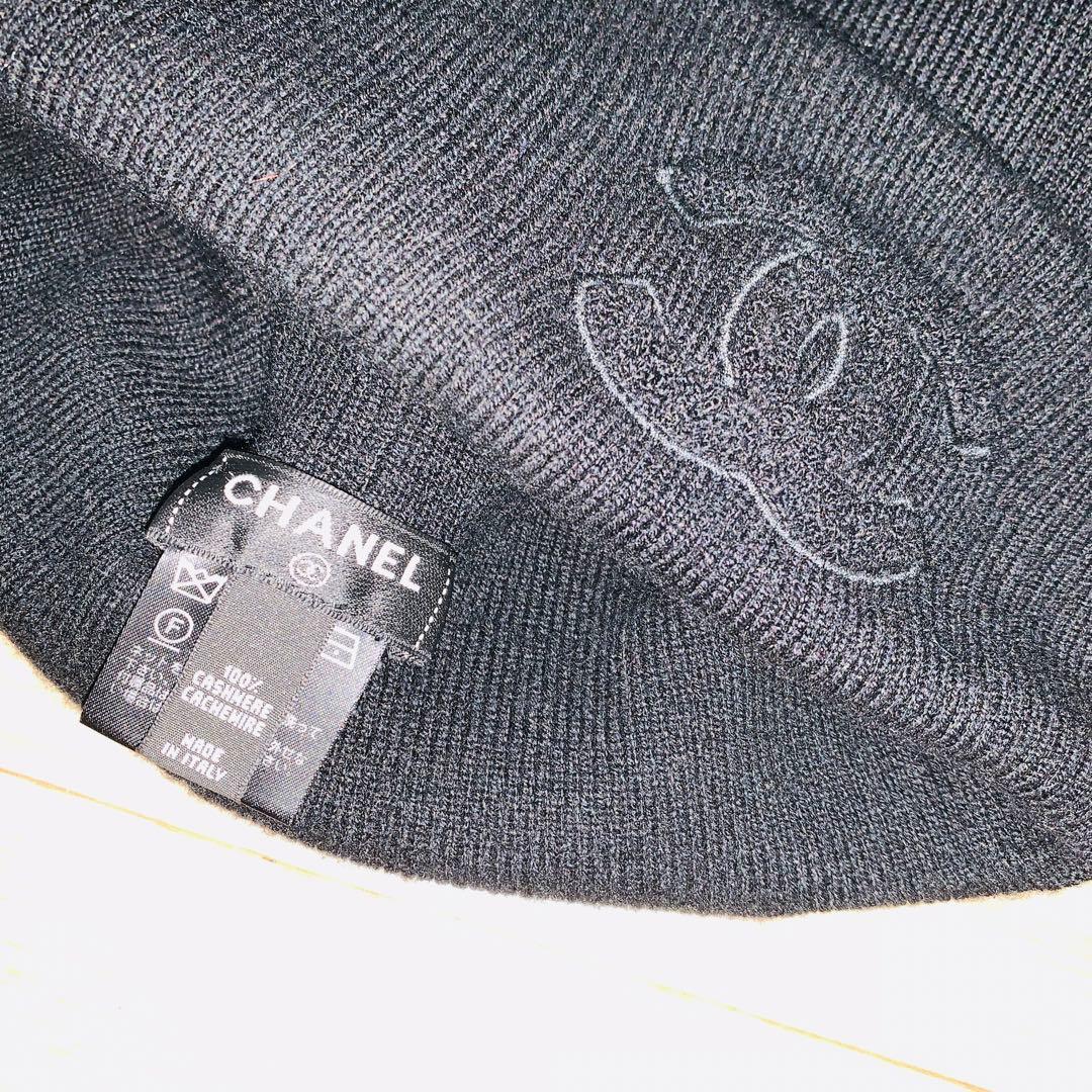 Akane W●漆黒●シャネル●ビーニー●ニット●ジェニ着用●ココマーク●