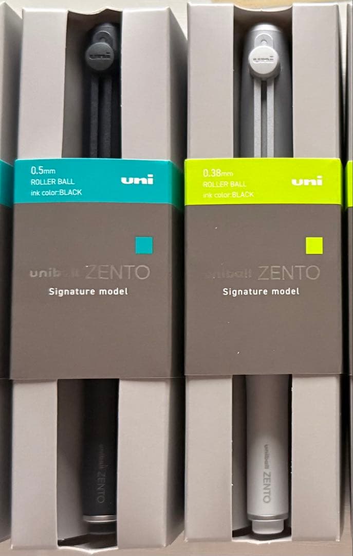 uniball ZENTO シグニチャーモデル メタリックブラック シルバー