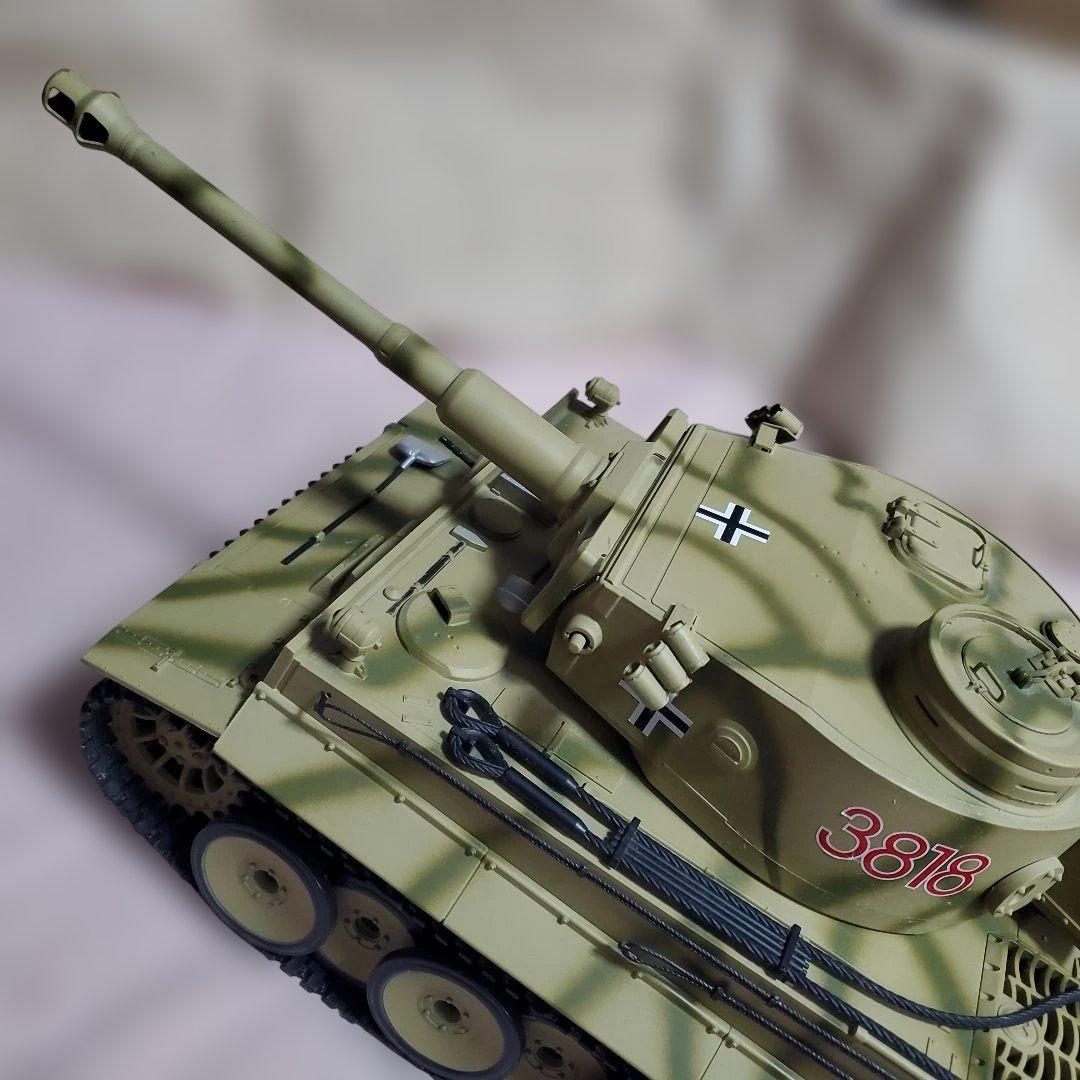 SS ヘンロン社製 RCバトルタンク 1/16