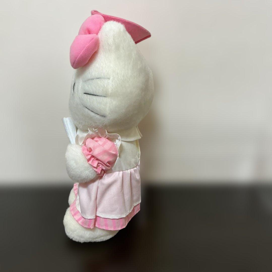 ハローキティ　ドラッグてらしま　ナース　ぬいぐるみ