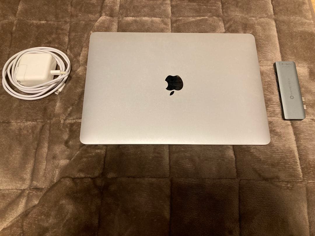 明日再度値上げ予定　美品 付属品有り MacBook Air 13インチ