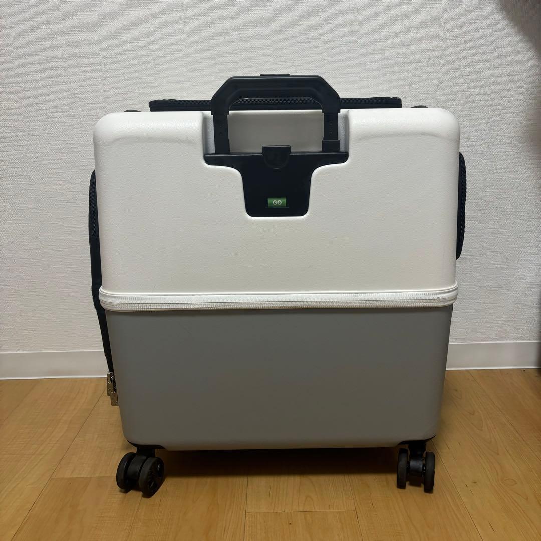 Lサイズ　日本発ペットハードキャリー　「PETiCO（ペチコ）」