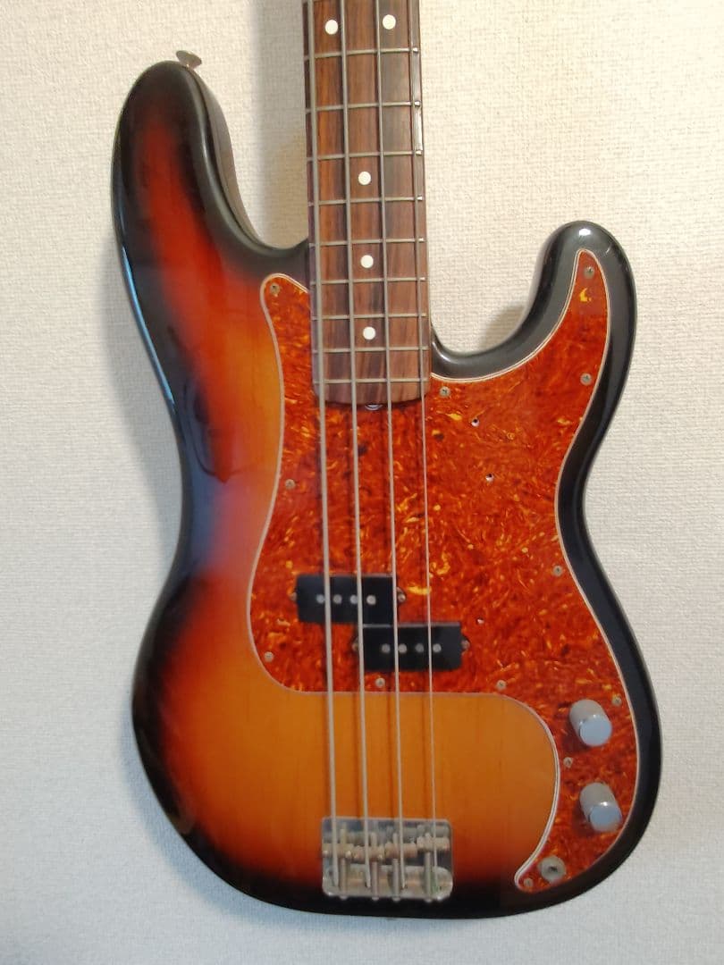 ベース Fender USA American Vintage 62PB