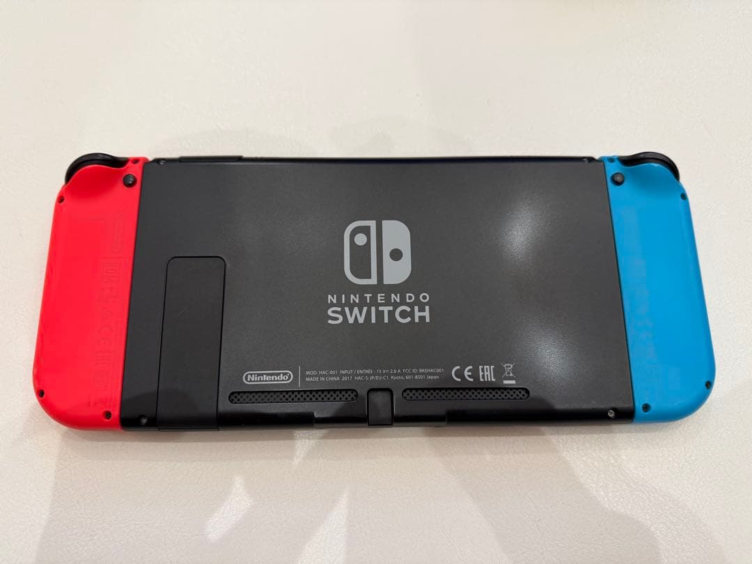Nintendo Switch 本体 おまけ 純正ドック ジョイコングリップ