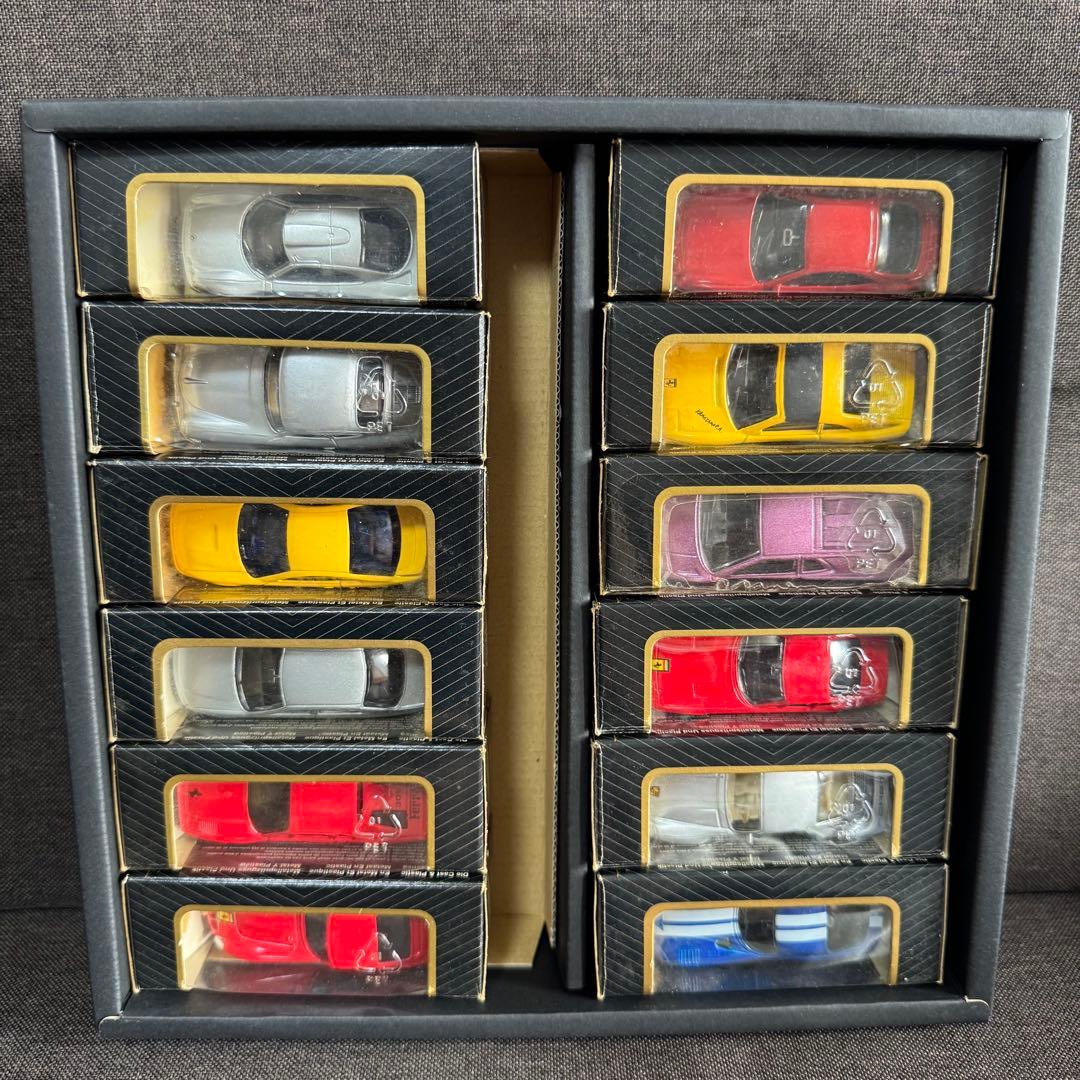 Maisto製ミニカー 12台セット